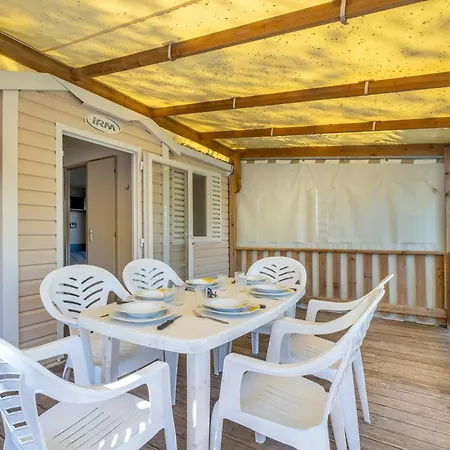 Camping Les Mizottes Saint-Michel-en-l'Herm Exterior photo