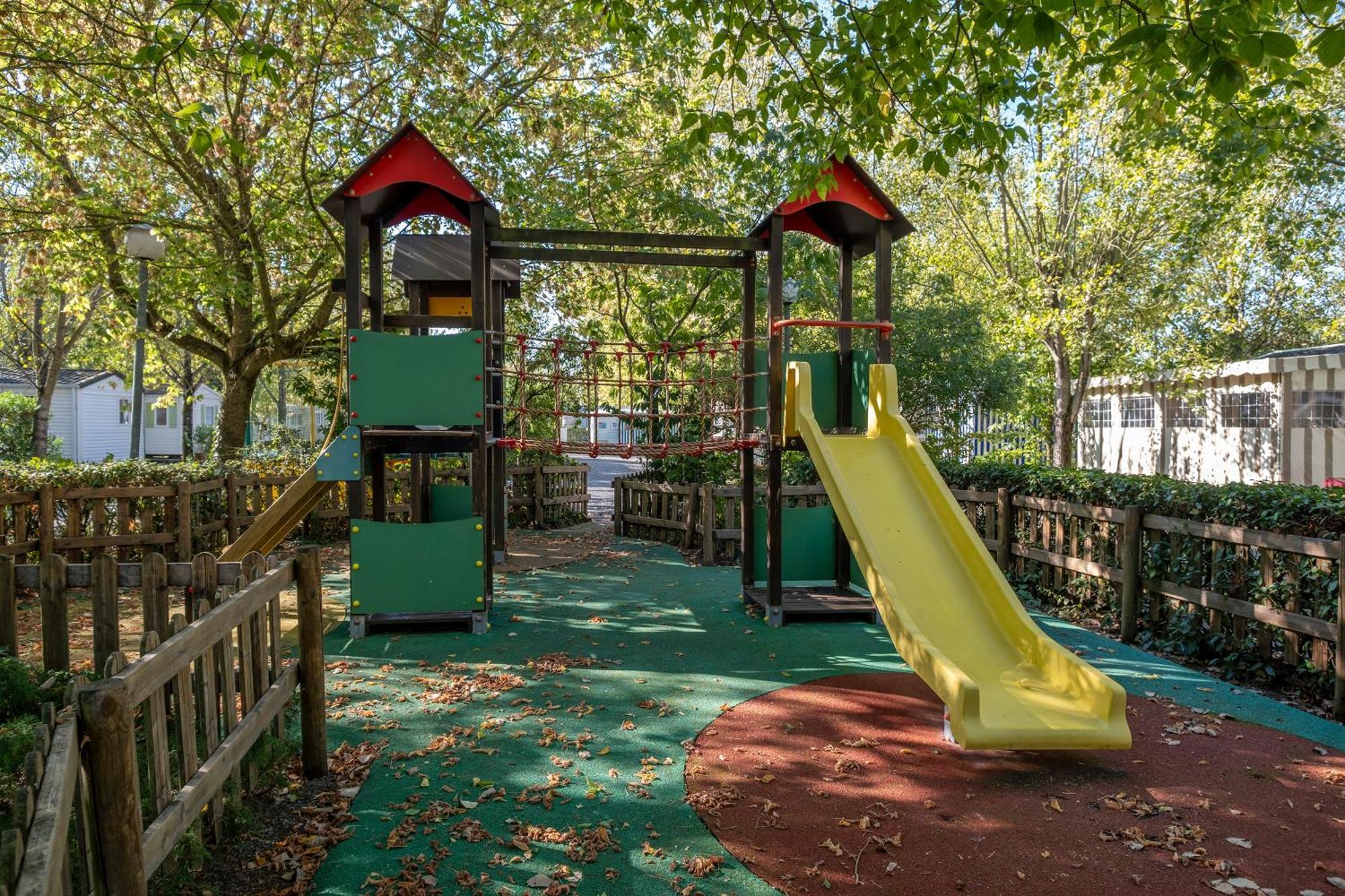 Les Mizottes Campingplatz 4*